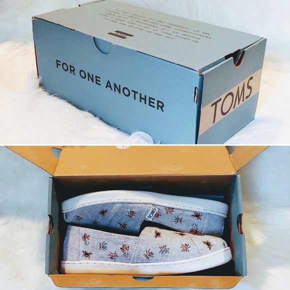 Toms Slip-On Vegan Alpargata Shoes - Picture 7 of 8